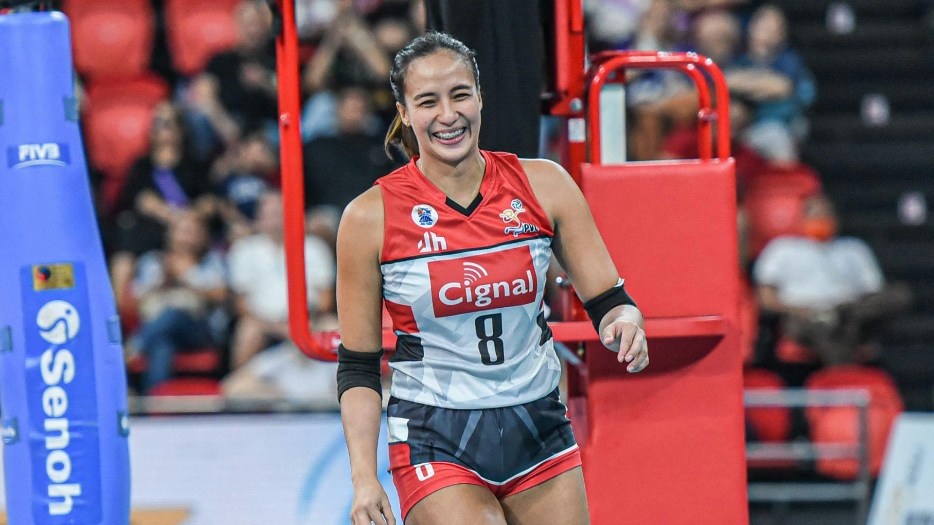 Jovelyn Gonzaga credits coaching staff in Cignal’s dominant win vs Choco Mucho to book semis slot